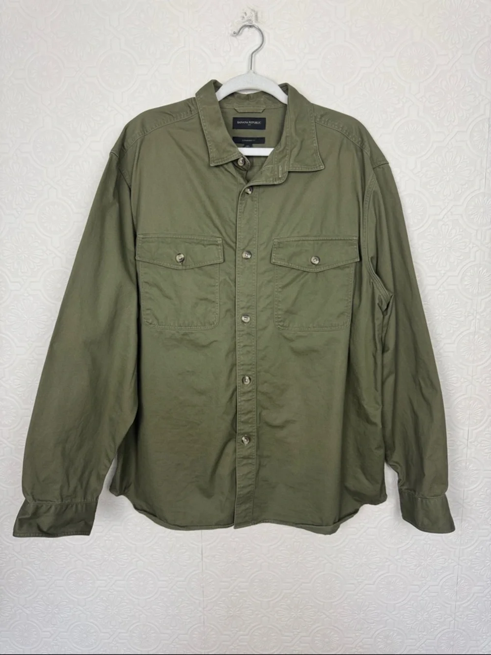 Banana Republic 100% Cotton Olive Green Utility Button Down Shirt XL Standard